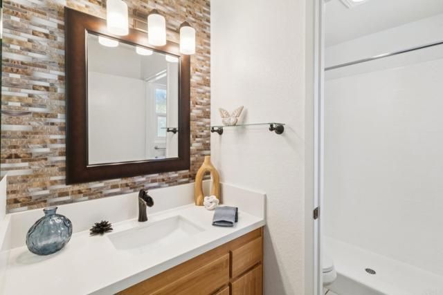 1092 Hidden Vale Drive, Vista, CA 92081