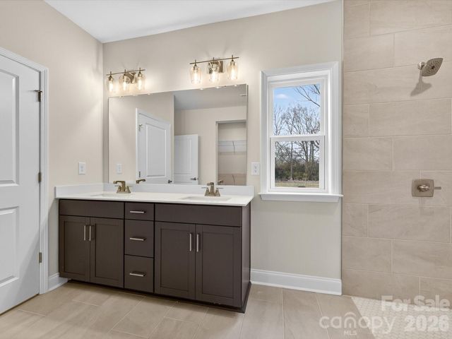 3245 Vermillion Drive, Harrisburg, NC 28075