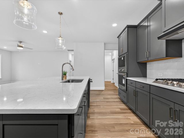 3245 Vermillion Drive, Harrisburg, NC 28075