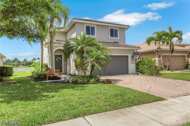 1557 Birdie DR, Naples, FL 34120