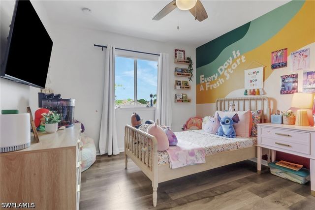 1557 Birdie DR, Naples, FL 34120