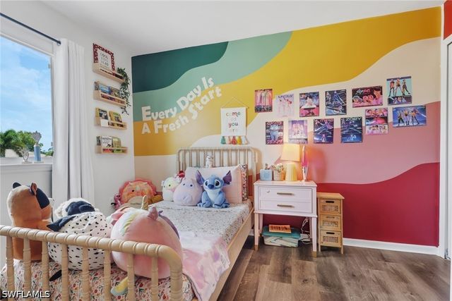 1557 Birdie DR, Naples, FL 34120