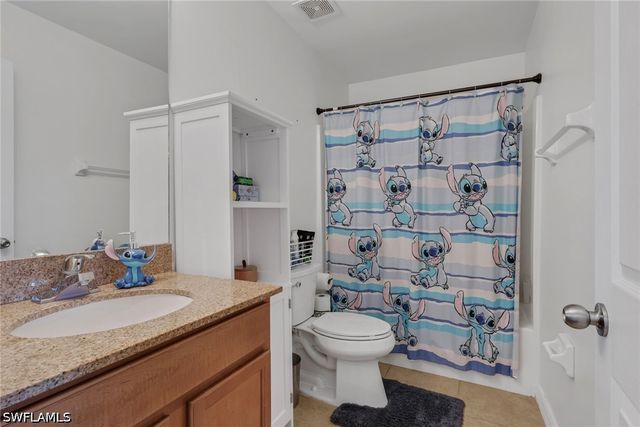 1557 Birdie DR, Naples, FL 34120