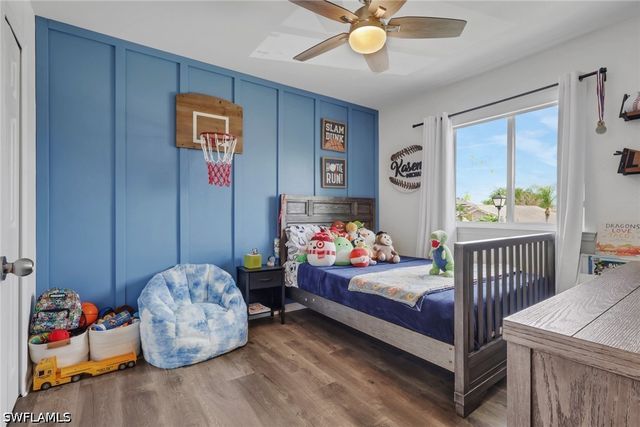 1557 Birdie DR, Naples, FL 34120