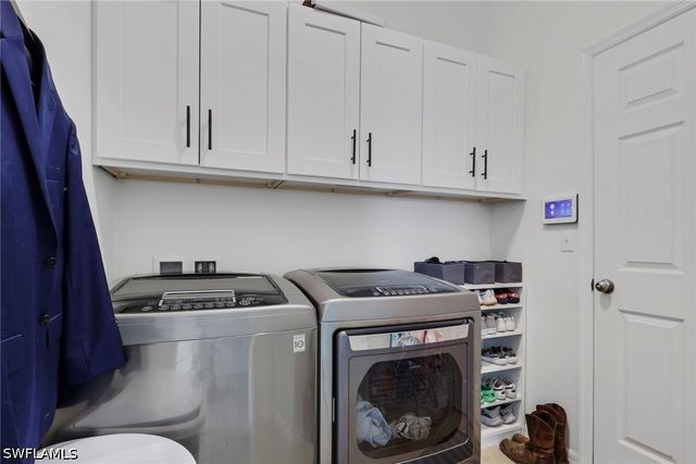 1557 Birdie DR, Naples, FL 34120