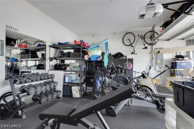 1557 Birdie DR, Naples, FL 34120