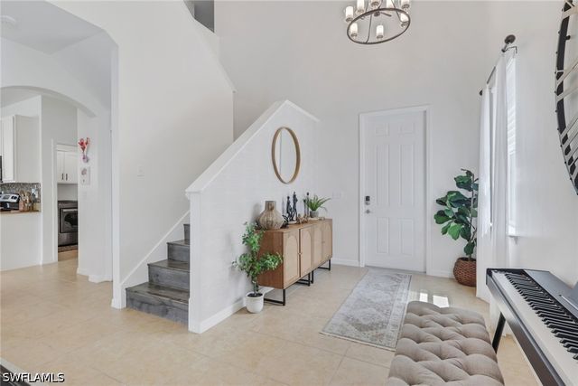 1557 Birdie DR, Naples, FL 34120