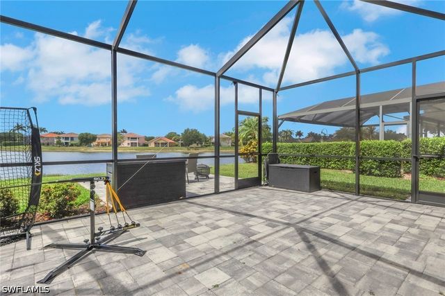 1557 Birdie DR, Naples, FL 34120