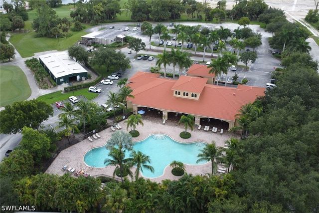 1557 Birdie DR, Naples, FL 34120