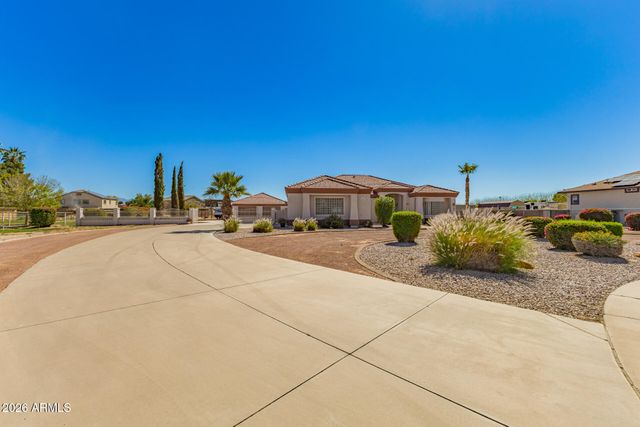 16037 W WADE Lane, Goodyear, AZ 85338