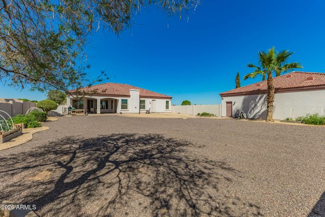 16037 W WADE Lane, Goodyear, AZ 85338