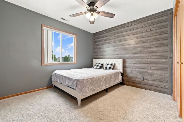 704 SW 50th Street, Ankeny, IA 50023