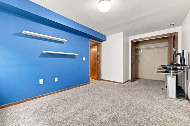 704 SW 50th Street, Ankeny, IA 50023