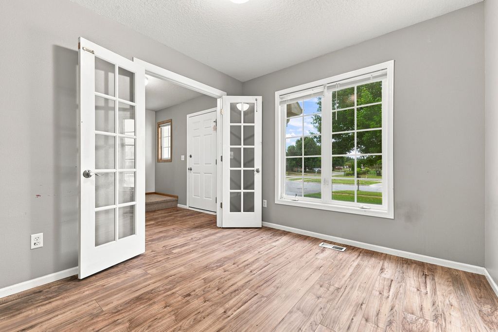 704 SW 50th Street, Ankeny, IA 50023