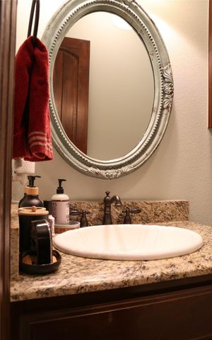 284 Stonewolf Court, Gordonville, TX 76245