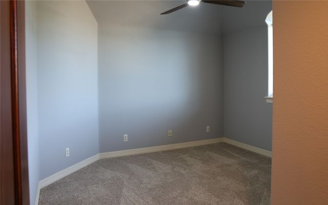 284 Stonewolf Court, Gordonville, TX 76245