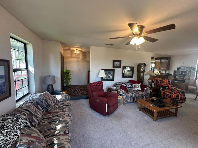 8213 E Monte Vista Ave, Denair, CA 95316
