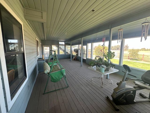 8213 E Monte Vista Ave, Denair, CA 95316