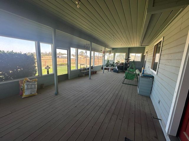 8213 E Monte Vista Ave, Denair, CA 95316