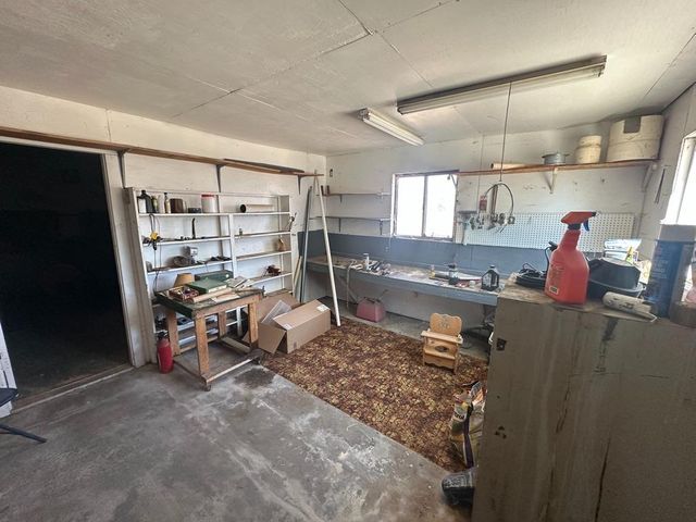 8213 E Monte Vista Ave, Denair, CA 95316