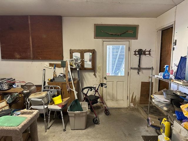 8213 E Monte Vista Ave, Denair, CA 95316