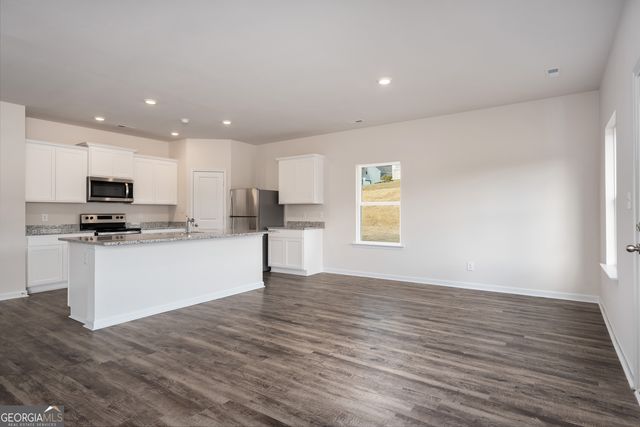 112 Howell Drive, Villa Rica, GA 30180