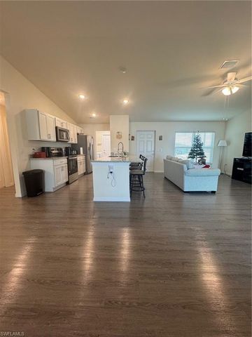 7024 Hero CIR, Labelle, FL 33935