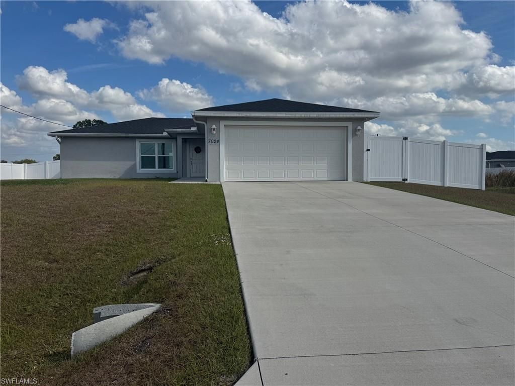 7024 Hero CIR, Labelle, FL 33935