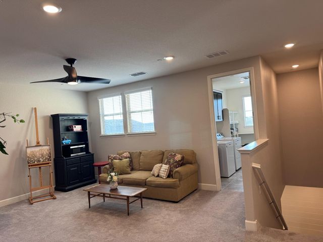 7009 Fox Trot Way, Roseville, CA 95747