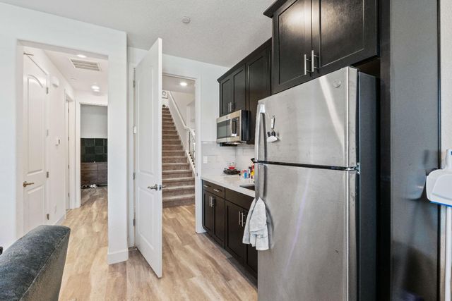 7009 Fox Trot Way, Roseville, CA 95747