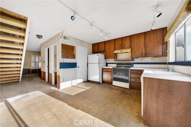 1715 Byerton Court, Rancho Palos Verdes, CA 90275