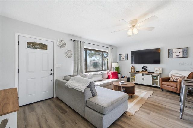 3487 BEGONIA PLACE, Largo, FL 33771