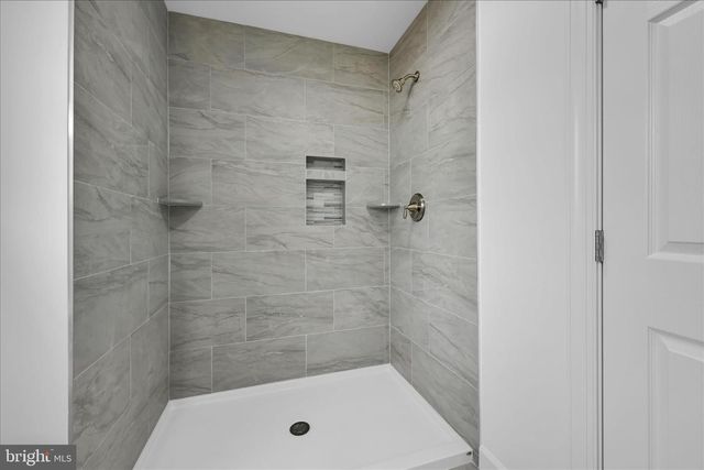 1013 INDIAN DR, Auburn, PA 17922