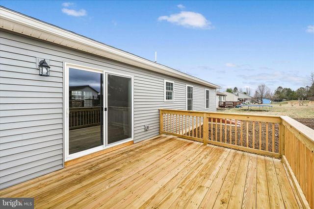 1013 INDIAN DR, Auburn, PA 17922