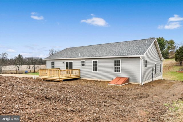 1013 INDIAN DR, Auburn, PA 17922