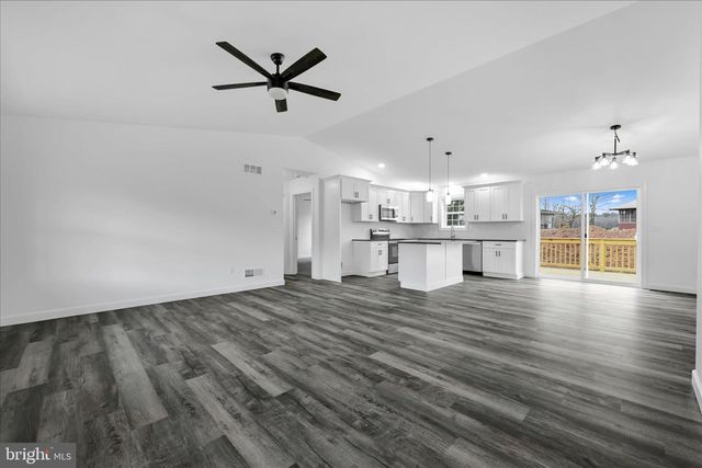 1013 INDIAN DR, Auburn, PA 17922