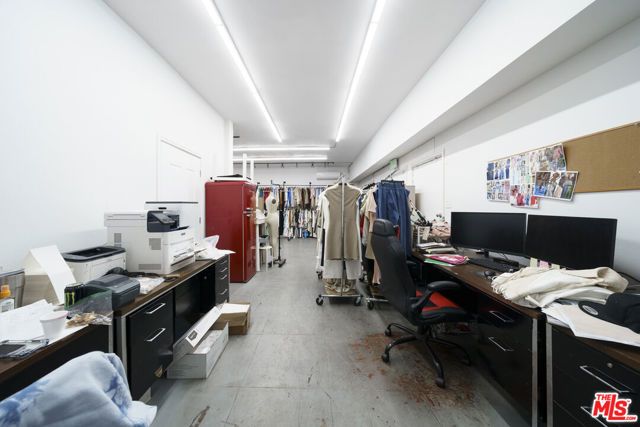 3515 Avalon Boulevard, Los Angeles, CA 90011