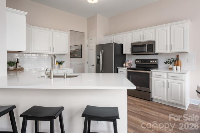 11916 Creek Turn Drive 382, Charlotte, NC 28278