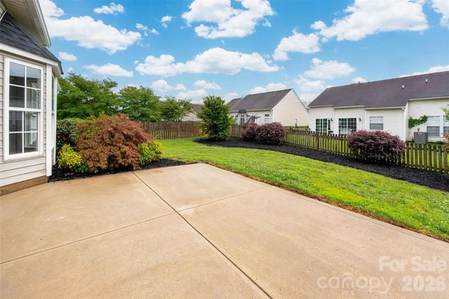 11916 Creek Turn Drive 382, Charlotte, NC 28278