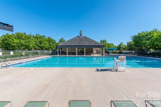 11916 Creek Turn Drive 382, Charlotte, NC 28278