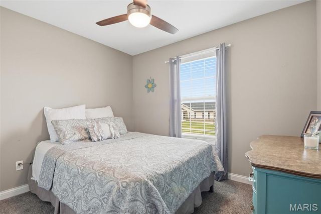 428 Honeysuckle Creek Drive, Wentzville, MO 63385