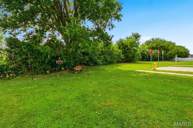 428 Honeysuckle Creek Drive, Wentzville, MO 63385