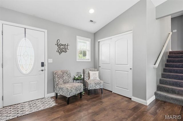 428 Honeysuckle Creek Drive, Wentzville, MO 63385