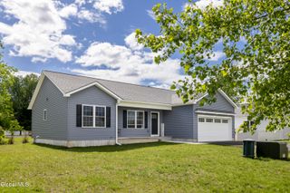 4 Alexander Way, Hudson Falls, NY 12839