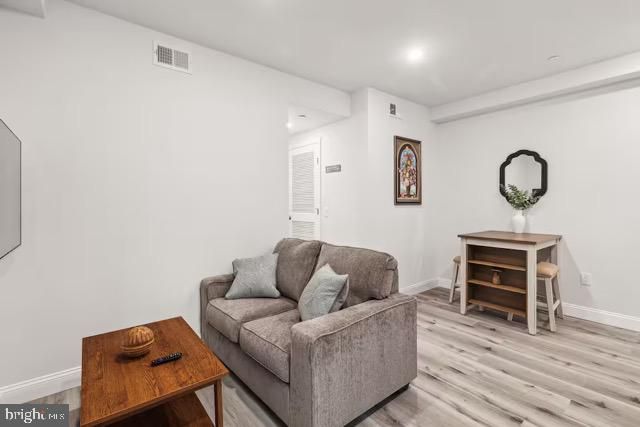 214 N 12TH STREET, Philadelphia, PA 19107
