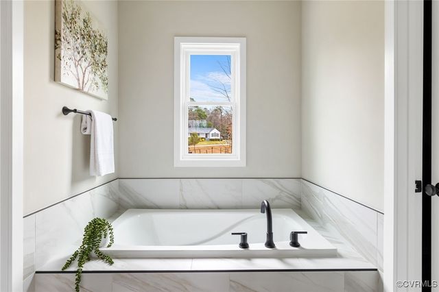 8207 Excaliber Pl, North Chesterfield, VA 23237