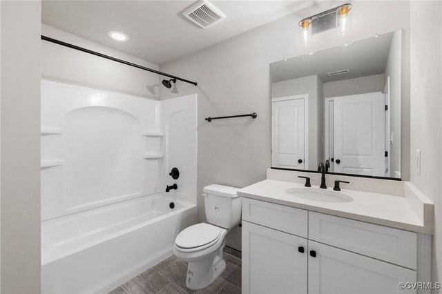 8207 Excaliber Pl, North Chesterfield, VA 23237