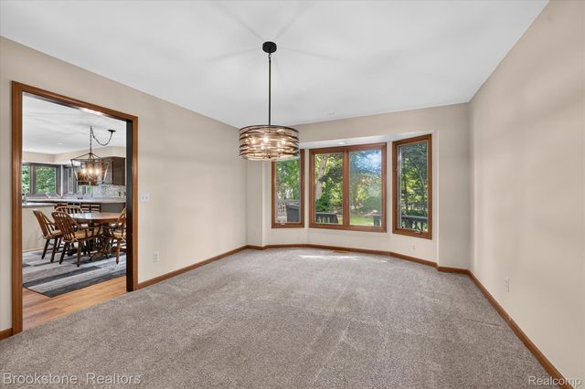 11390 Silverlake Court, Shelby Charter Township, MI 48317
