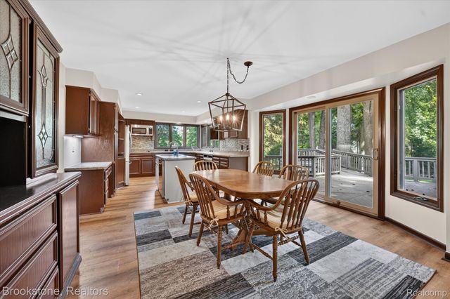 11390 Silverlake Court, Shelby Charter Township, MI 48317