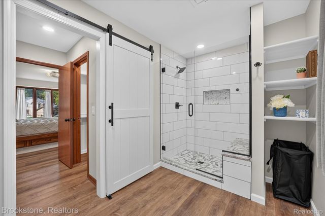 11390 Silverlake Court, Shelby Charter Township, MI 48317